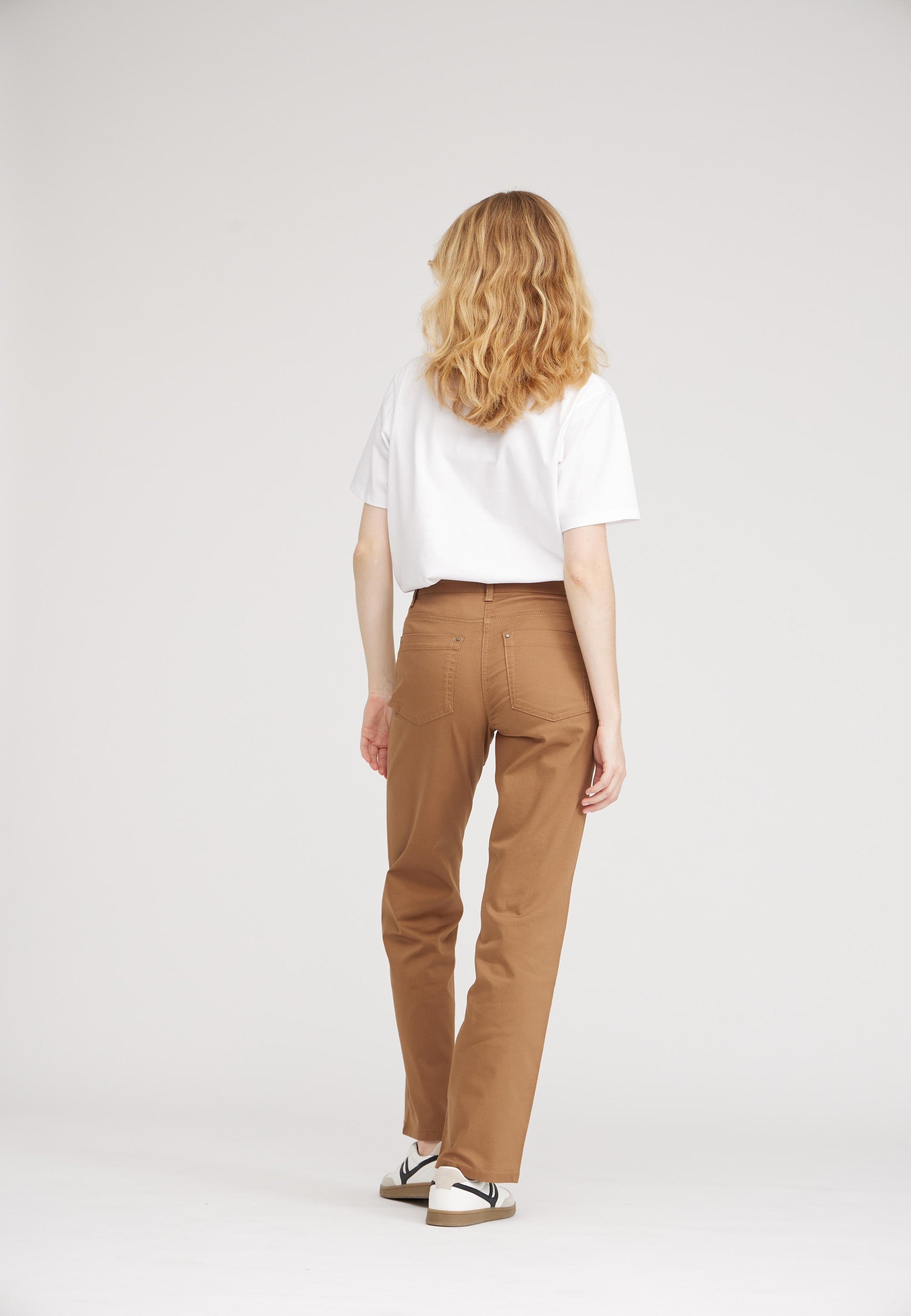 LAURIE  Amelia Straight - Medium Length Straight 81000 Camel