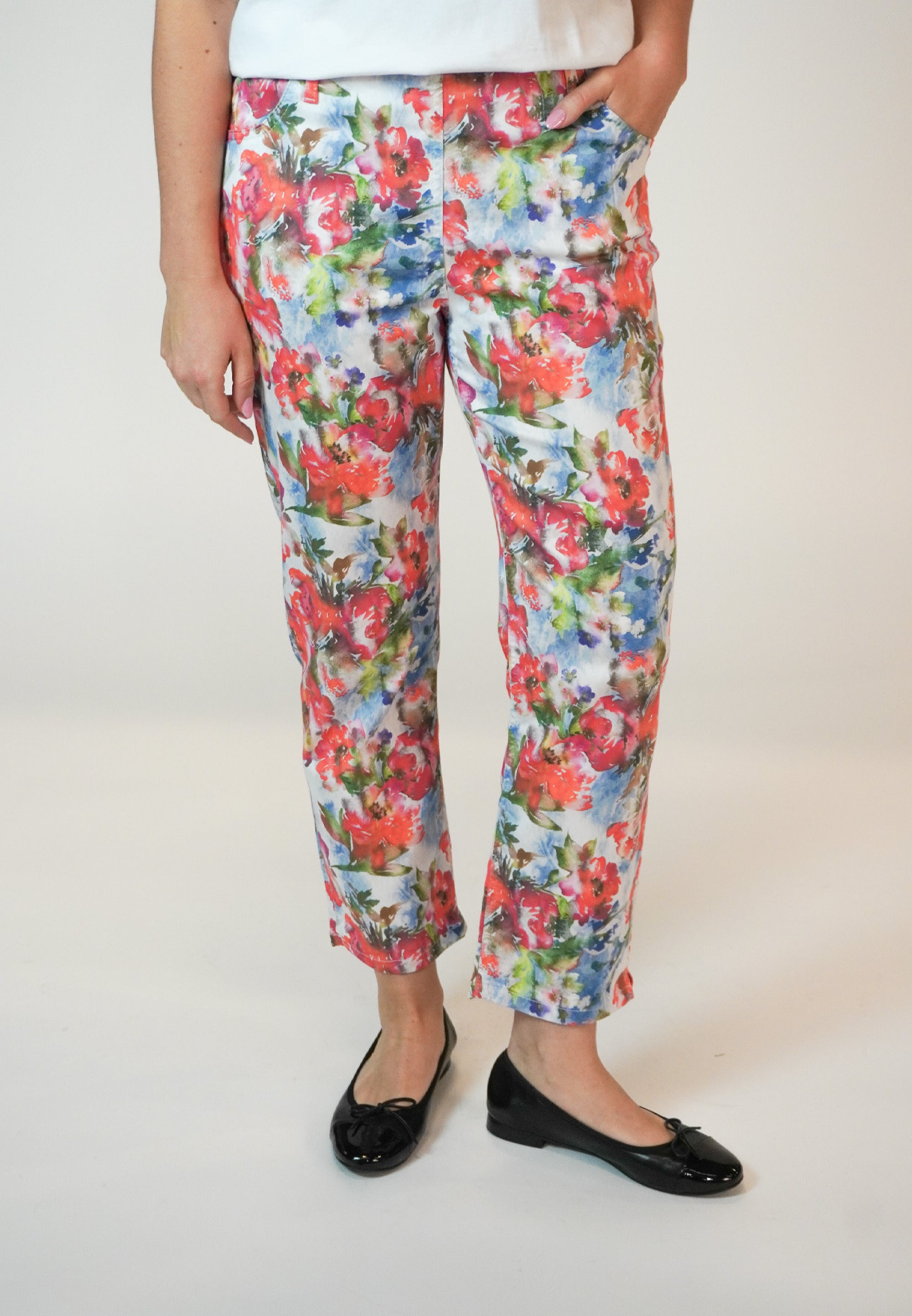 LAURIE Kelly Regular Crop Trousers REGULAR 60036 Tulip Bright Flower